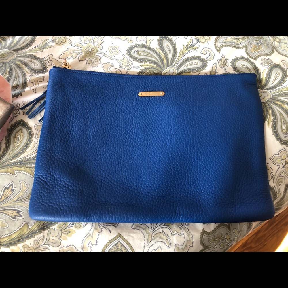 GiGi New York Uber Clutch